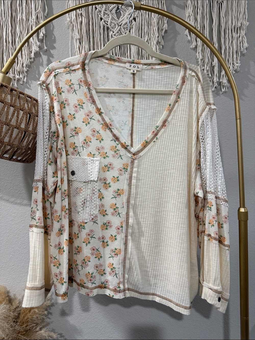 POL Cream Floral Patchwork V-Neck Long Sleeve Top